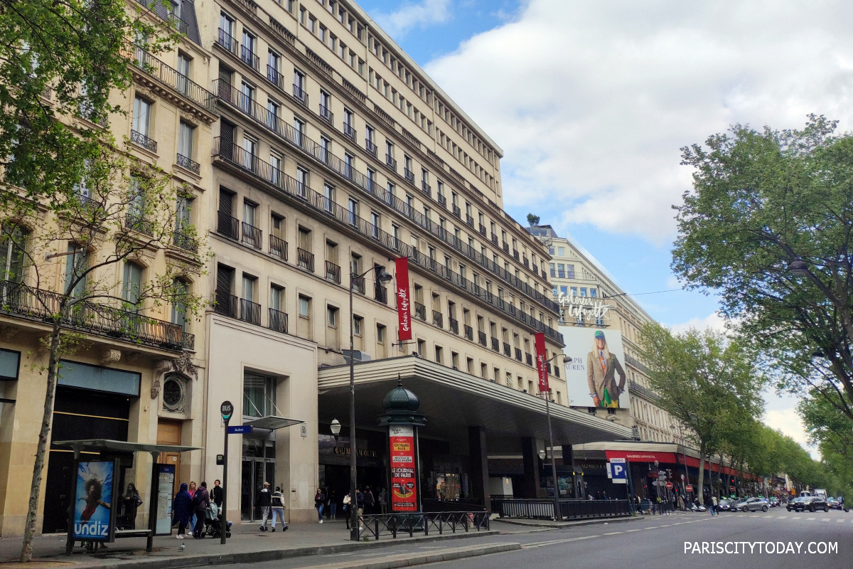 Valentine's Day with Galeries Lafayette Haussmann