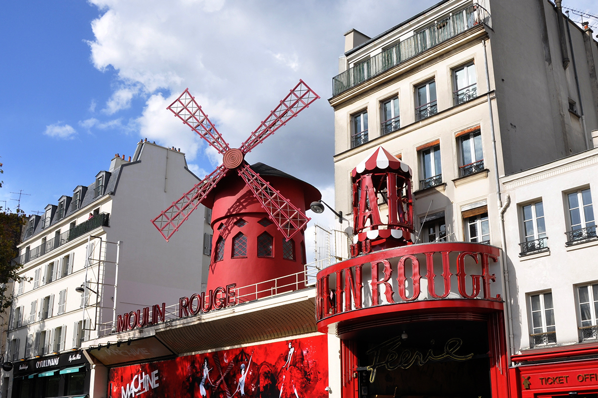 The Best Cabaret Show in Paris